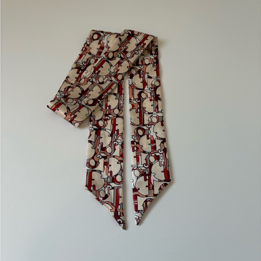 Silk Twilly - Designer Fabric